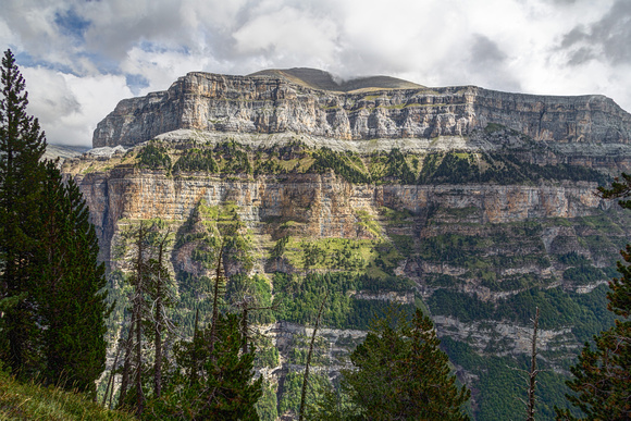 La Fraucata Cliffs of Monte Arruebo